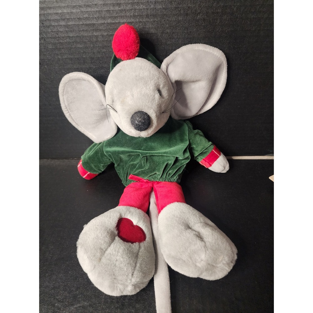 Vintage 1990 Commonwealth Christmas Mouse Plush Green Velvet Red Heart 18 Inch